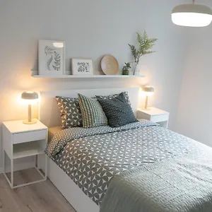 Apartament Wojskowa 1 / Park 
